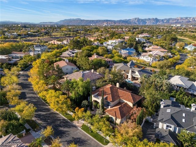 8808 Greensboro Lane, Las Vegas, NV 89134