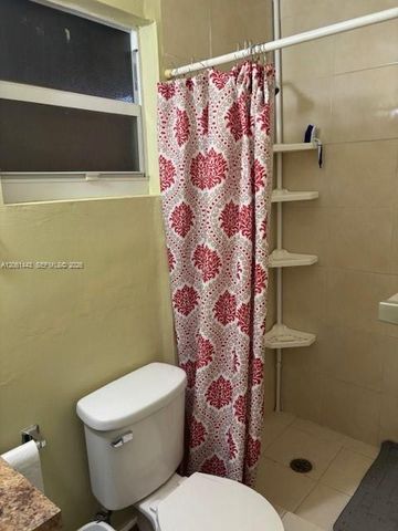XX E Xx 30th Street Back, Hialeah, FL 33013