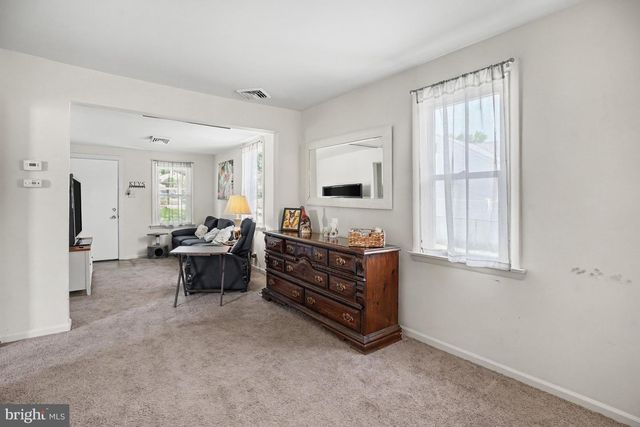 935 HILLSIDE AVE, Upper Chichester, PA 19061