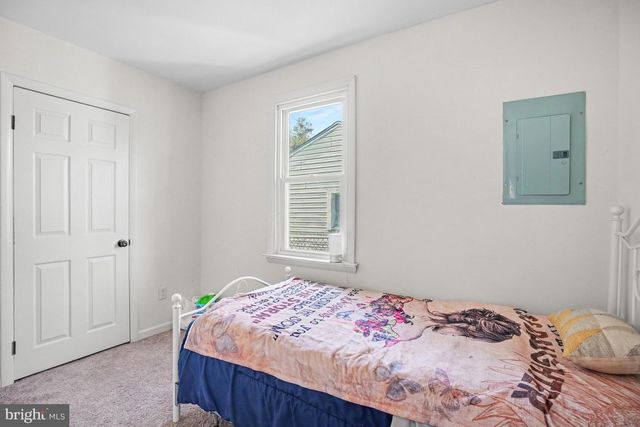 935 HILLSIDE AVE, Upper Chichester, PA 19061