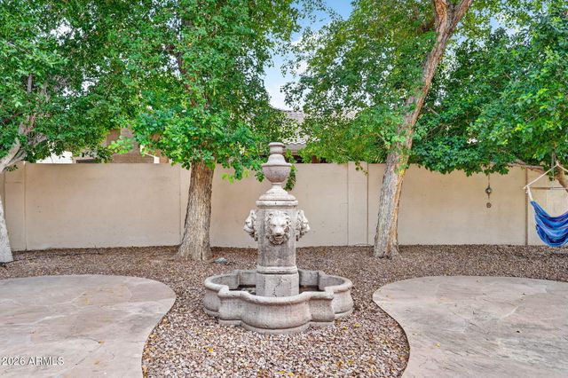 2451 W MAPLEWOOD Street, Chandler, AZ 85286