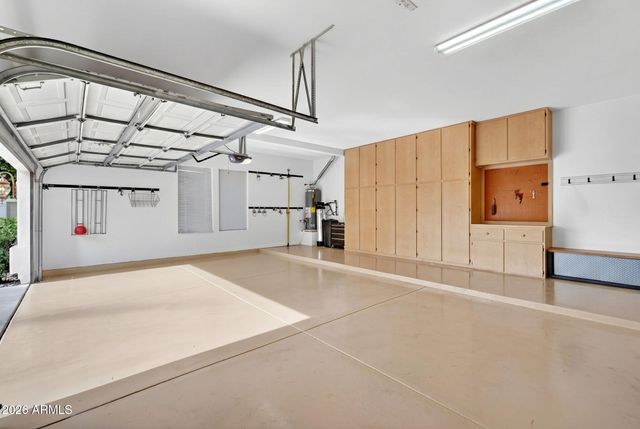 2451 W MAPLEWOOD Street, Chandler, AZ 85286