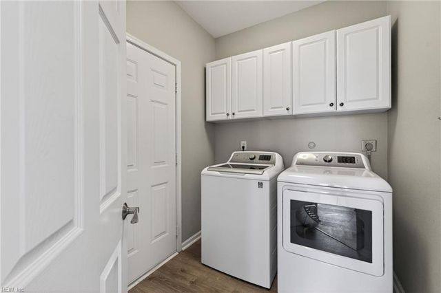 2925 Beaden DR, Virginia Beach, VA 23456