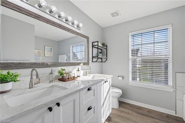 2925 Beaden DR, Virginia Beach, VA 23456