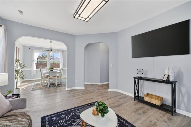 2925 Beaden DR, Virginia Beach, VA 23456