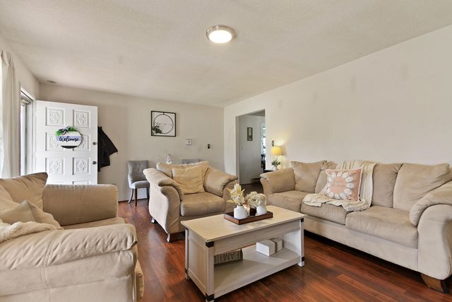 1733 BEACON ST, Mexico, MO 65265