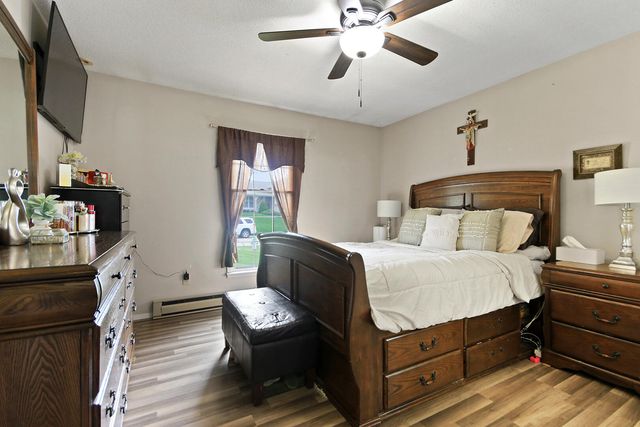 1733 BEACON ST, Mexico, MO 65265