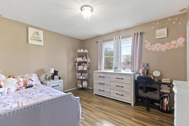 1733 BEACON ST, Mexico, MO 65265