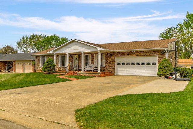 1733 BEACON ST, Mexico, MO 65265