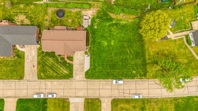 1733 BEACON ST, Mexico, MO 65265