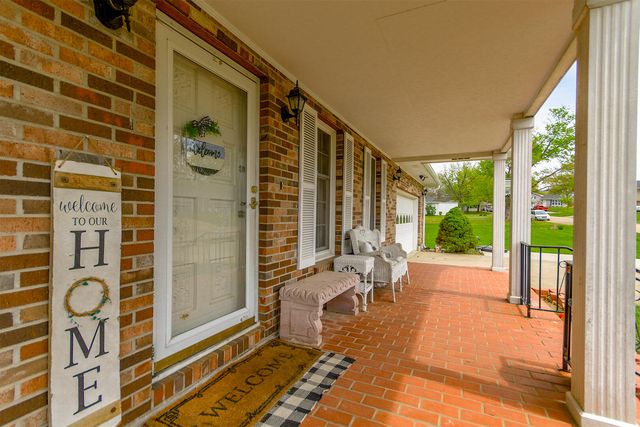 1733 BEACON ST, Mexico, MO 65265