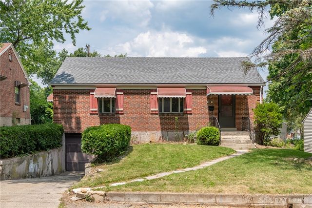 333 Castlewood Avenue, Harrison Twp, OH 45405