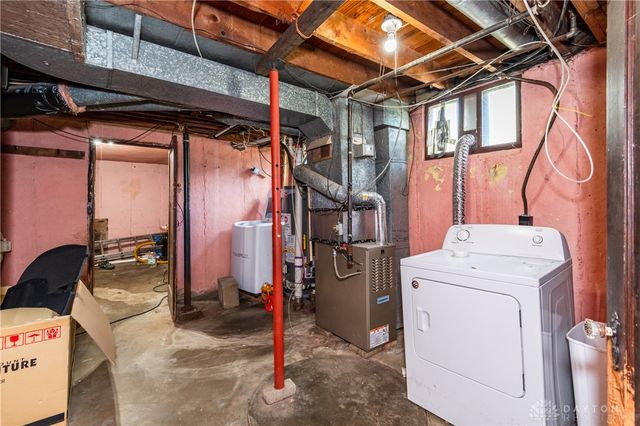 333 Castlewood Avenue, Harrison Twp, OH 45405