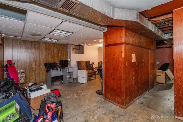 333 Castlewood Avenue, Harrison Twp, OH 45405