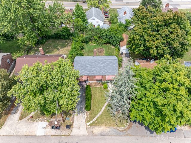333 Castlewood Avenue, Harrison Twp, OH 45405