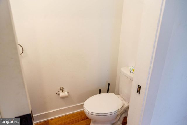 7 CENTER ST, Collingswood, NJ 08108