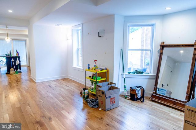 7 CENTER ST, Collingswood, NJ 08108