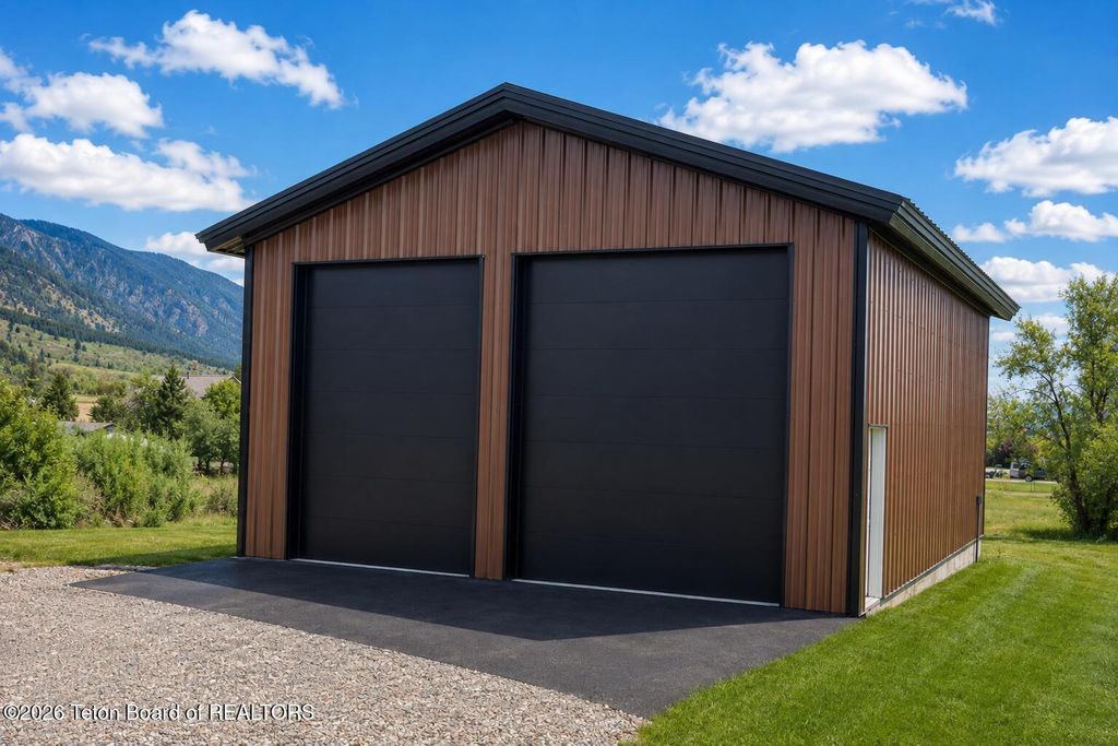 306 PONDEROSA Drive, Star Valley Ranch, WY 83127 photo 2