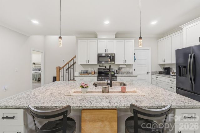 413 Lakewood Drive, Lexington, NC 27292