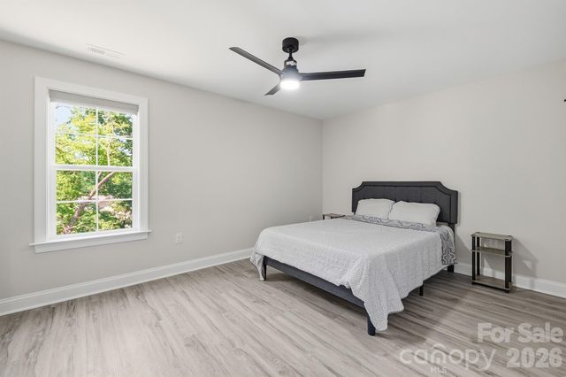 413 Lakewood Drive, Lexington, NC 27292