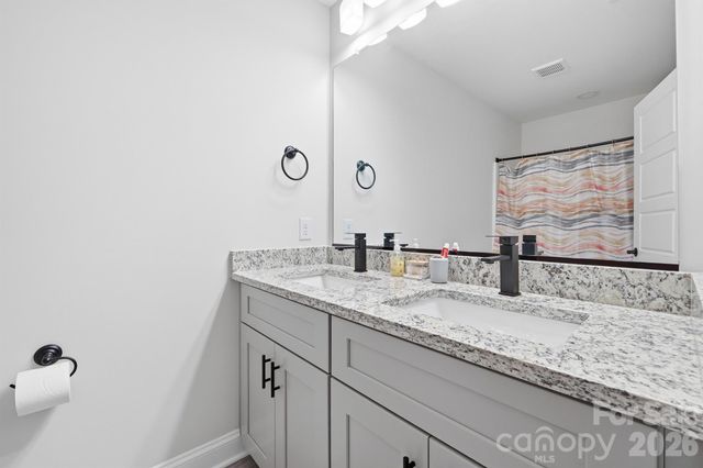 413 Lakewood Drive, Lexington, NC 27292