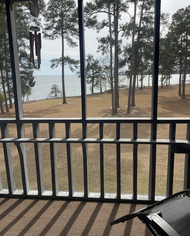 5206 Cypress Pointe Lane, Manning, SC 29102