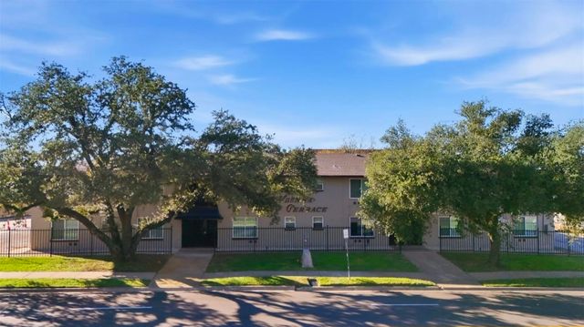 150 S Main Street 206, Euless, TX 76040