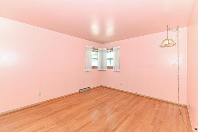 3433 85th STREET, Milwaukee, WI 53227