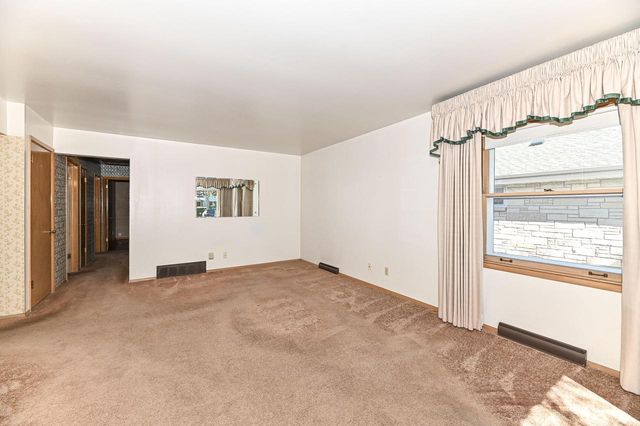 3433 85th STREET, Milwaukee, WI 53227