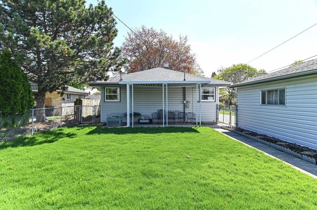 3433 85th STREET, Milwaukee, WI 53227