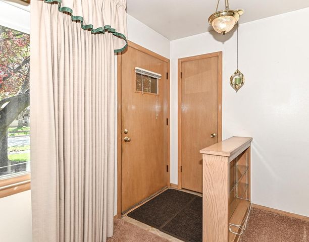 3433 85th STREET, Milwaukee, WI 53227