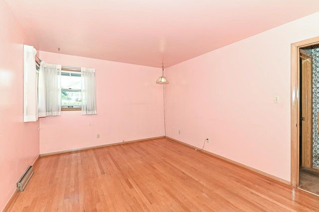 3433 85th STREET, Milwaukee, WI 53227