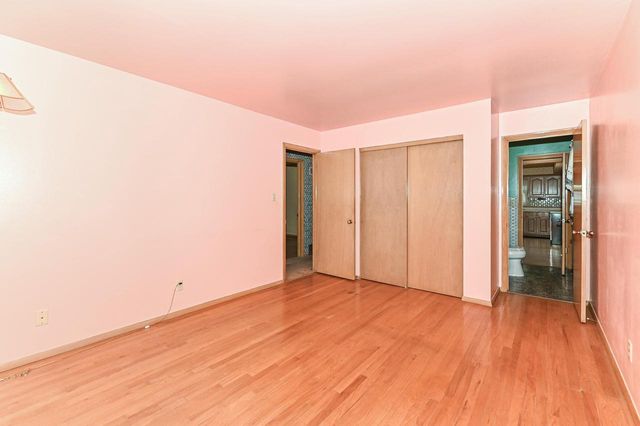 3433 85th STREET, Milwaukee, WI 53227