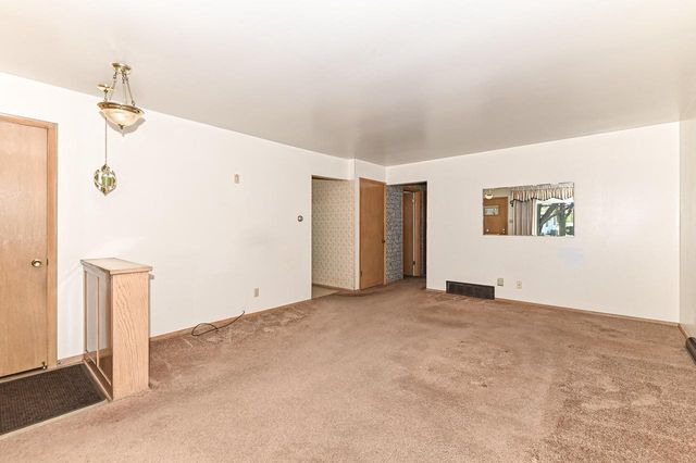 3433 85th STREET, Milwaukee, WI 53227