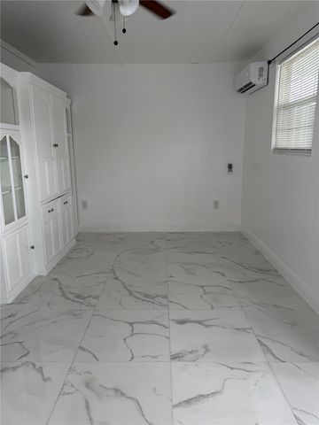 4514 W FERN STREET, Tampa, FL 33614