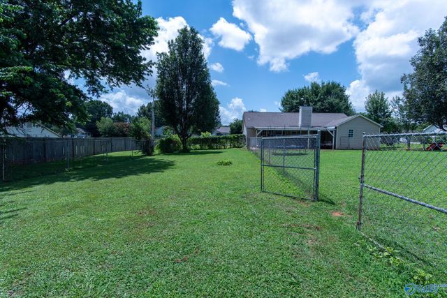 103 Thornhedge Trail, Toney, AL 35773