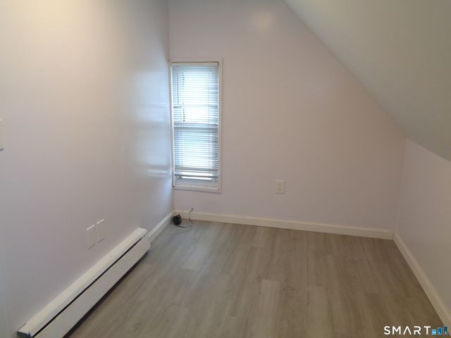 92 Smith Street, Derby, CT 06418