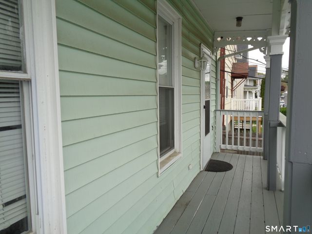 92 Smith Street, Derby, CT 06418