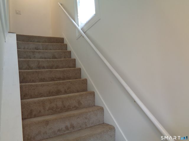 92 Smith Street, Derby, CT 06418