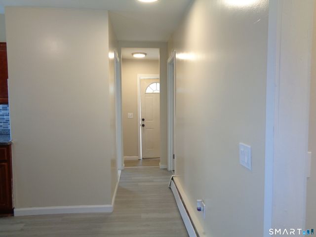 92 Smith Street, Derby, CT 06418