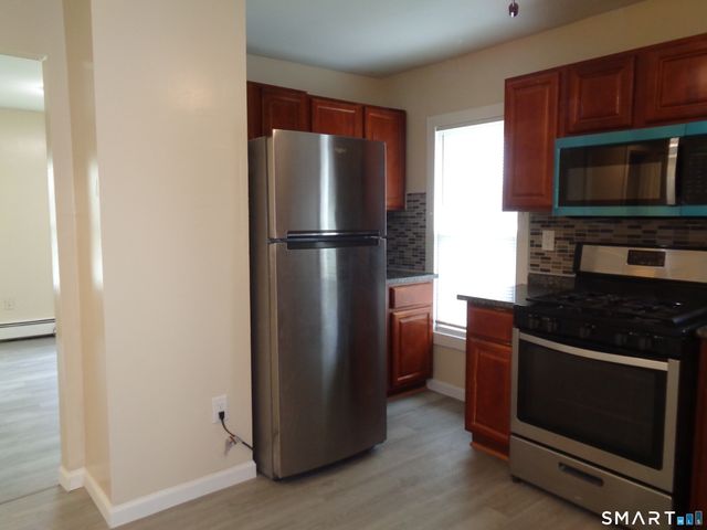 92 Smith Street, Derby, CT 06418