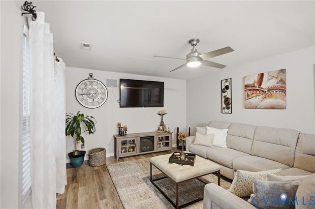 2506 Exhall Ct, Chester, VA 23831