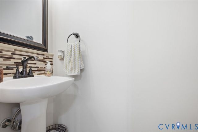 2506 Exhall Ct, Chester, VA 23831