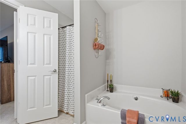 2506 Exhall Ct, Chester, VA 23831