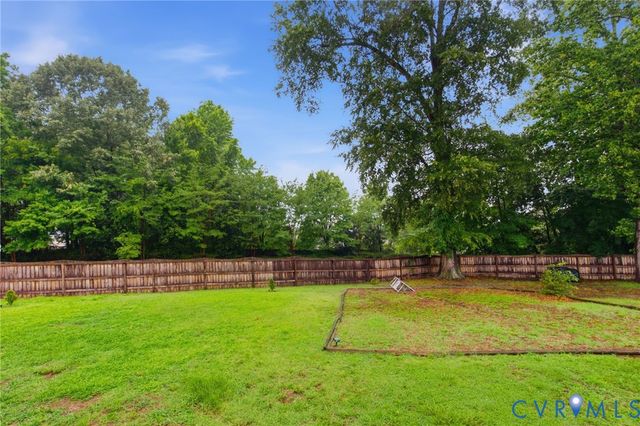 2506 Exhall Ct, Chester, VA 23831