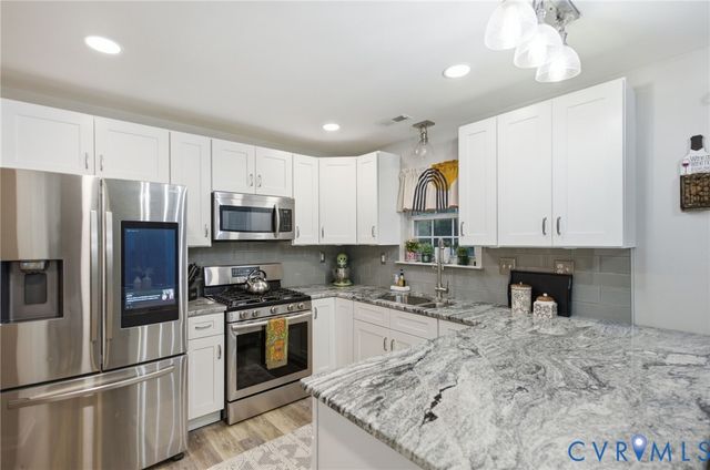 2506 Exhall Ct, Chester, VA 23831