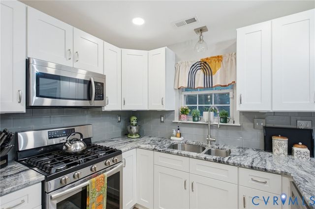 2506 Exhall Ct, Chester, VA 23831