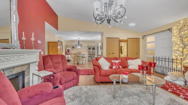 1319 N 49th STREET, Sheboygan, WI 53081