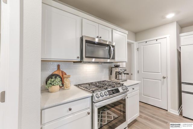 19128 Murray Trail, Gretna, NE 68028
