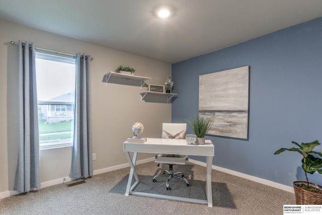 19128 Murray Trail, Gretna, NE 68028